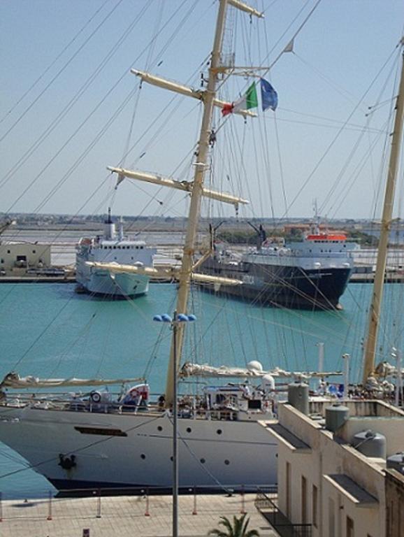 A Babordo B&B Trapani Luaran gambar